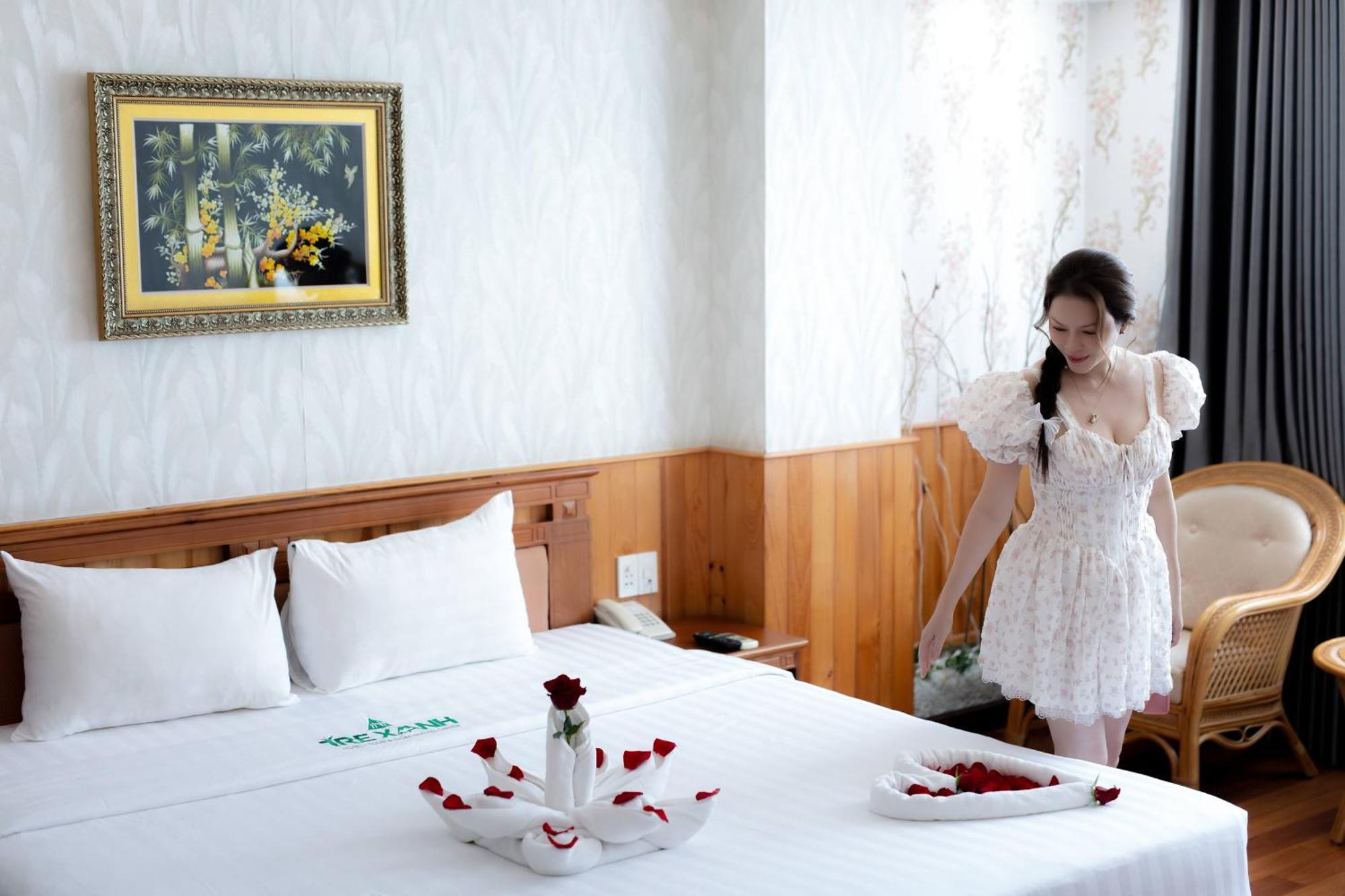 โรงแรมกรีนแบมบูเตรซานพลาซา เปลกู ภายนอก รูปภาพ